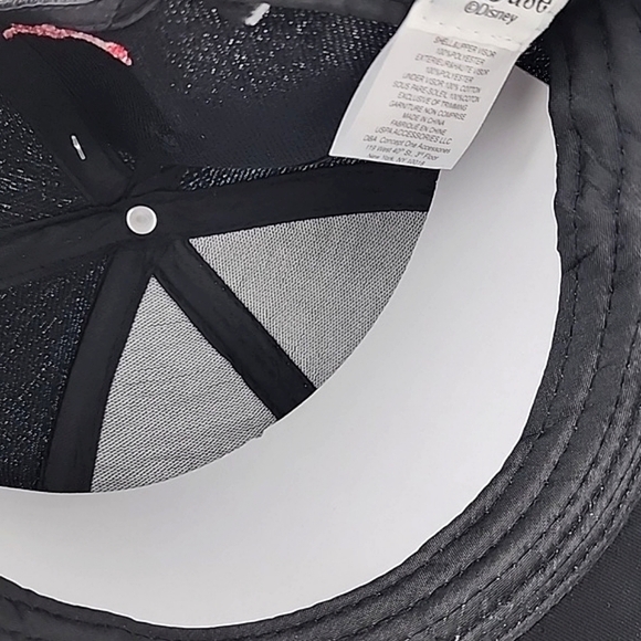 Disney Minnie Mouse Women's Flat Bill Snap Back Black  Baseball Cap Embroidery - Picture 15 of 15